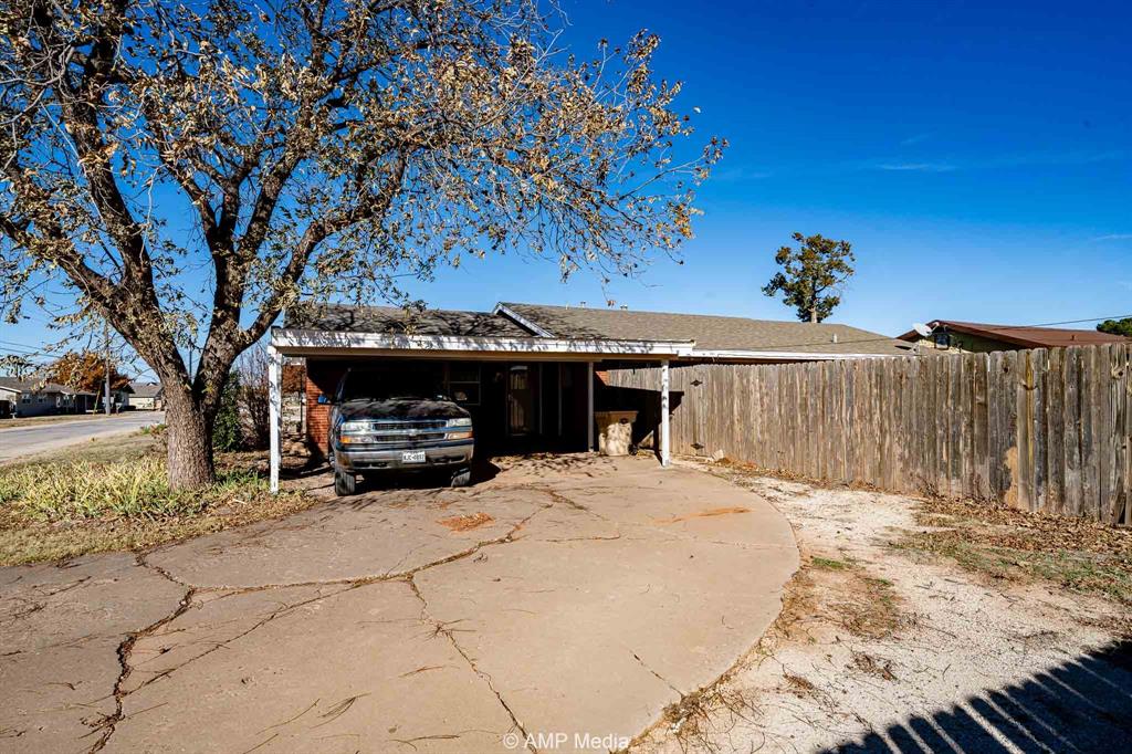 1631 20th Street Anson, TX 79501 - Photo 23 of 27
