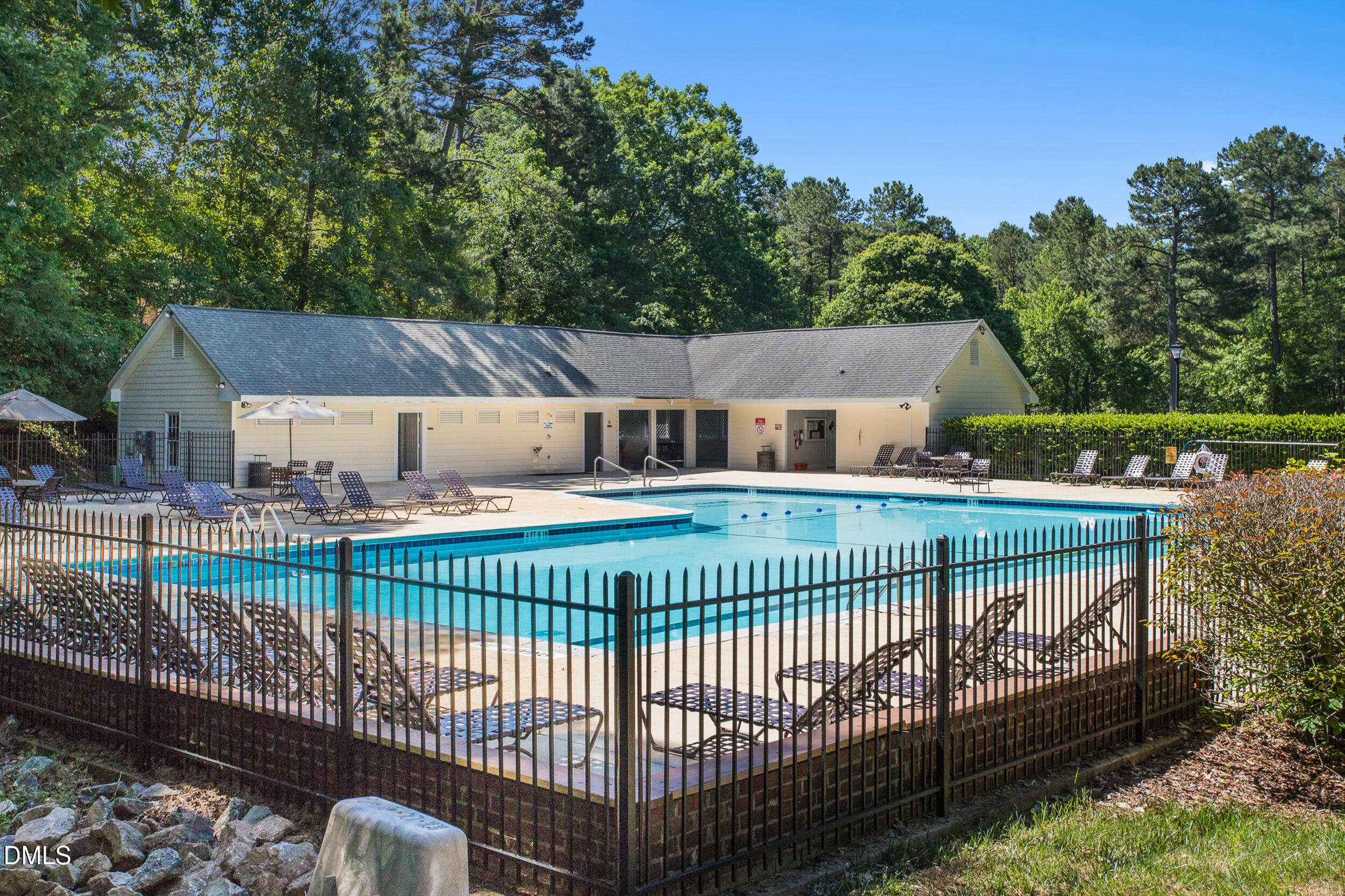 4619 Hershey Court Raleigh, NC 27613 - Photo 37 of 43