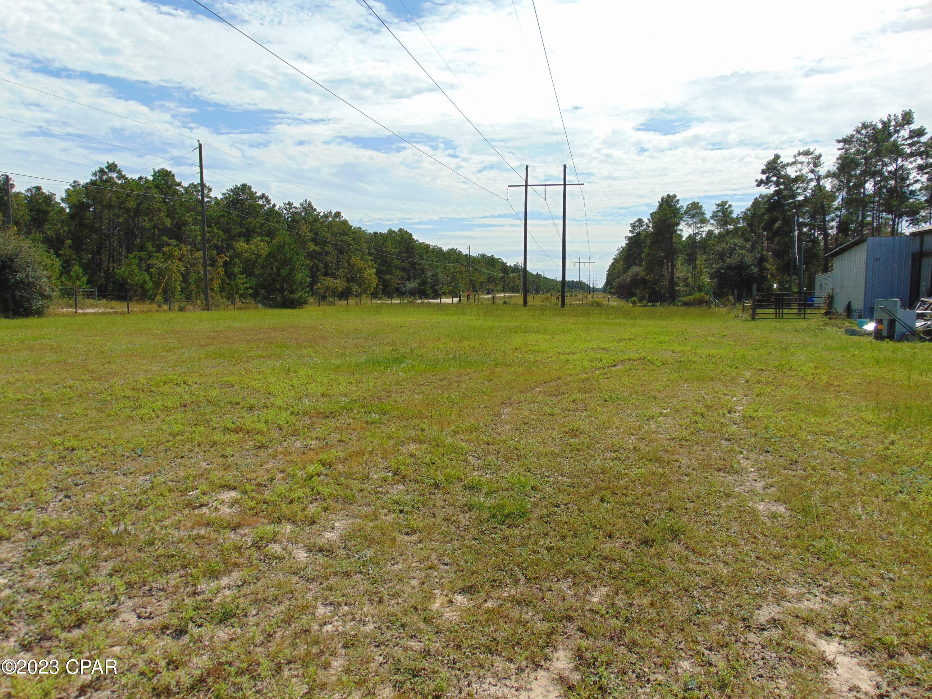 1305 Spikes Road Southport, FL 32409 - Photo 21 of 27 Gallery Image 21