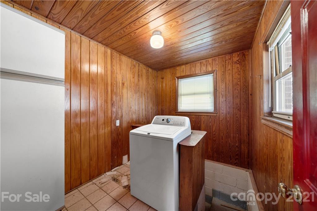 85 Walnut Ford Road Clyde, NC 28721 - Photo 22 of 24 a utility room with dryer and washer