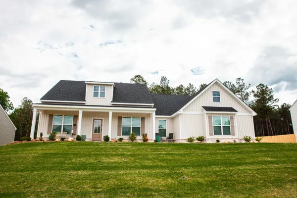 $375,000 | 124 Willow Oak Circle, Thomson, GA 30824