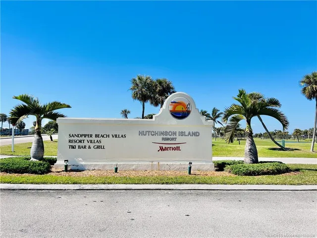 $5,500 | 411 Northeast Plantation Road, Unit 526, Stuart, FL 34996