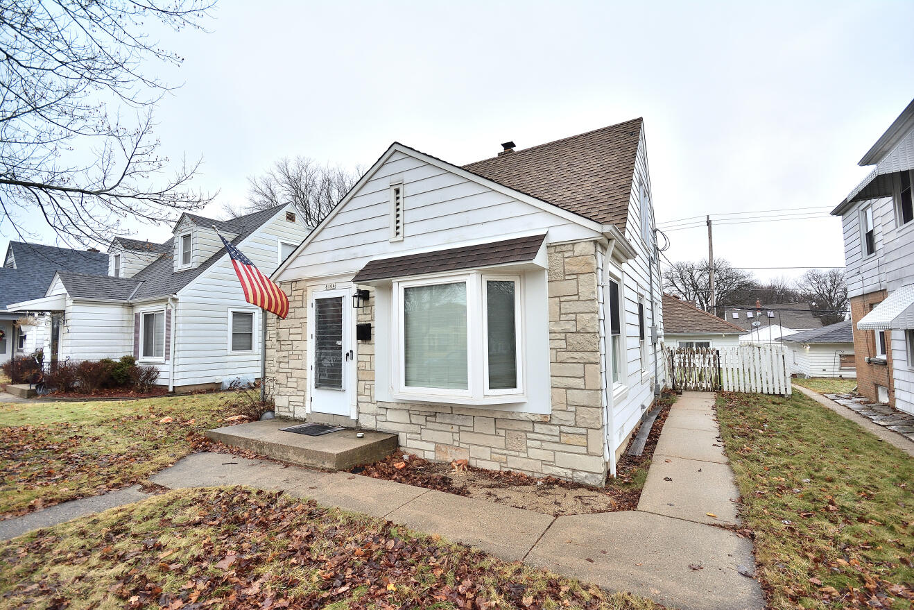 8104 West Center Street Milwaukee, WI 53222 - Photo 2 of 32 Front of Home