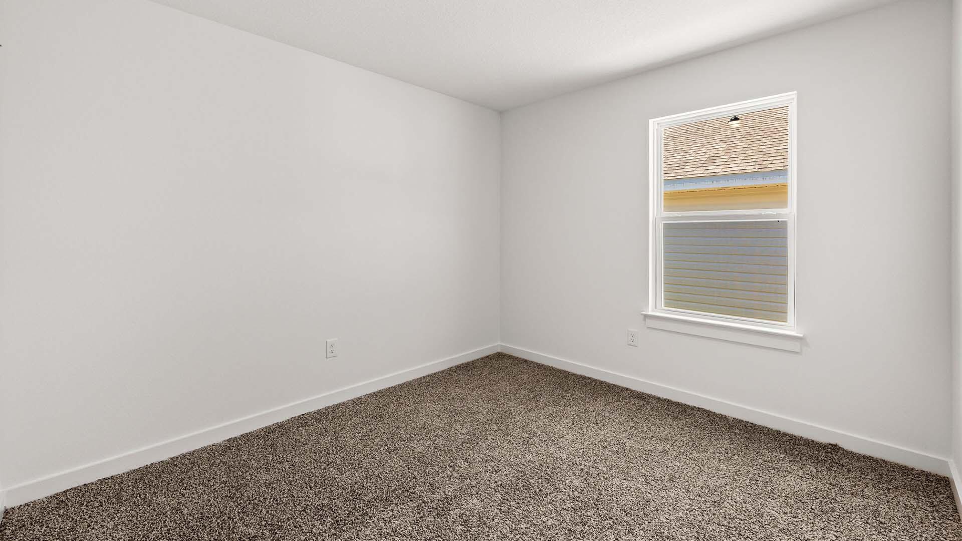 10 Country Side Way Freeport, FL 32439 - Photo 21 of 26 Freeport_18_Guest Bed 2
