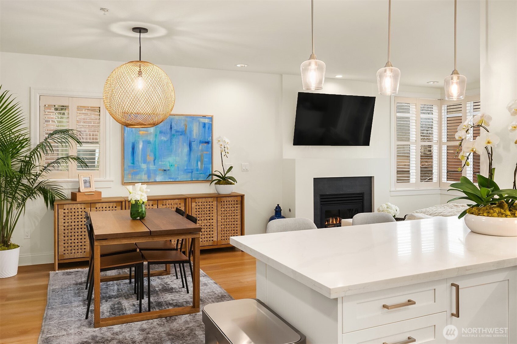 719 2nd Avenue West, Unit 202 Seattle, WA 98119 - Photo 12 of 37