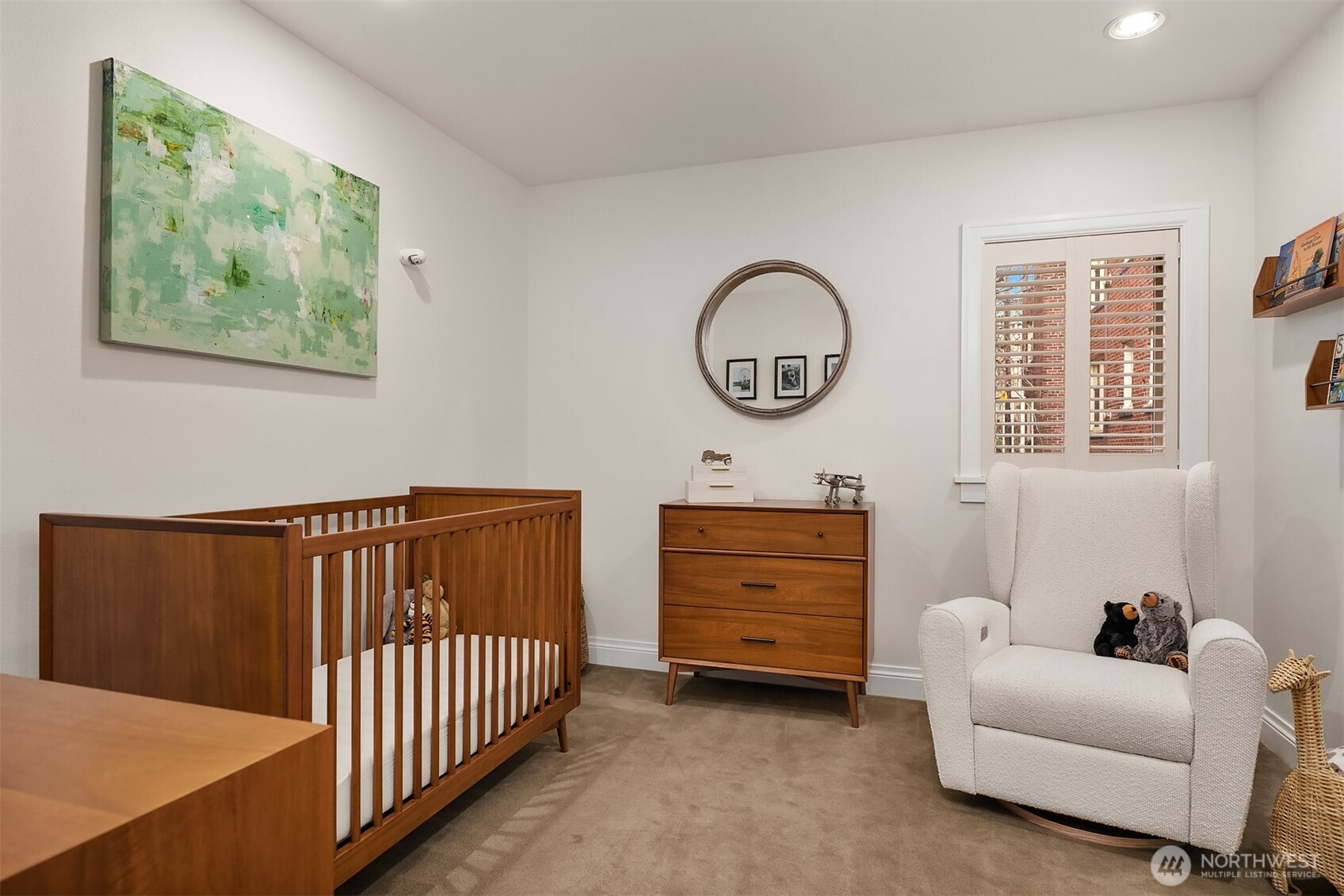 719 2nd Avenue West, Unit 202 Seattle, WA 98119 - Photo 28 of 37