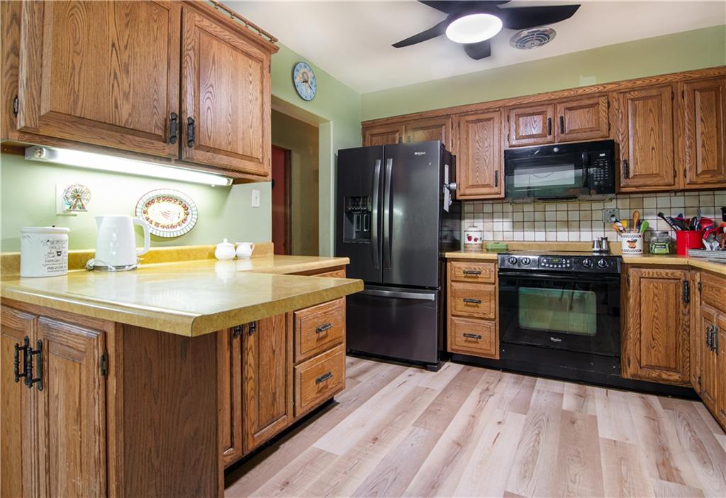 118 Oak Hills Manor Butler, PA 16002 - Photo 8 of 22