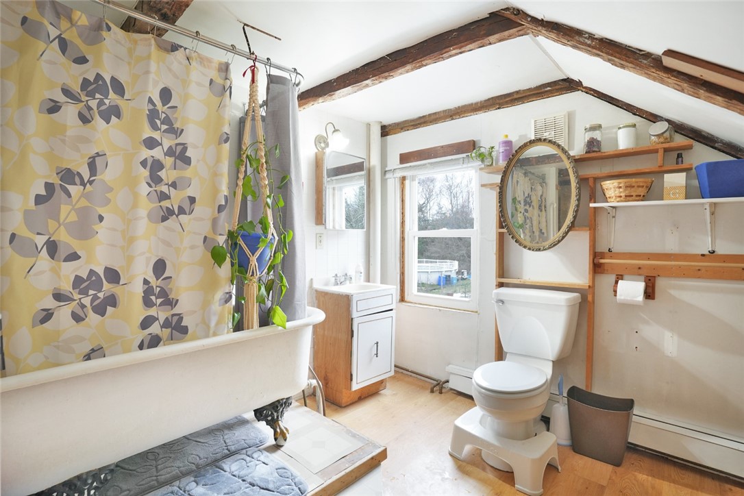 346 Spring Street Hopkinton, RI 02873 - Photo 10 of 17