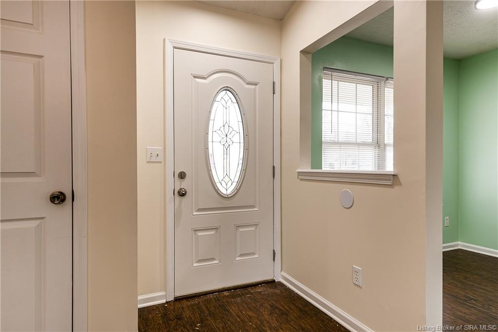 1090 North 3rd Street Austin, IN 47102 - Photo 4 of 24 Gallery Image 4