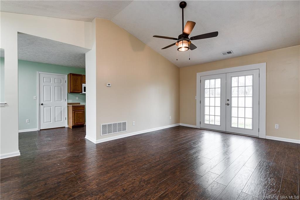 1090 North 3rd Street Austin, IN 47102 - Photo 6 of 24 Gallery Image 6
