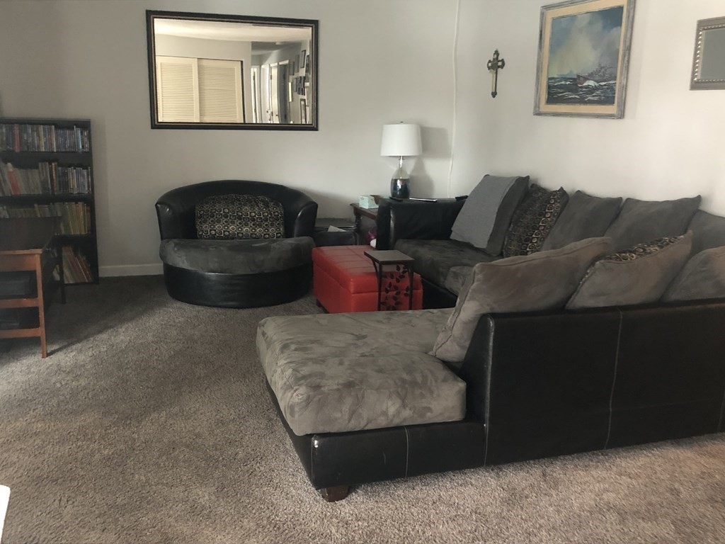 74 Old Stage Road Chelmsford, MA 01824 - Photo 3 of 33 a living room with furniture