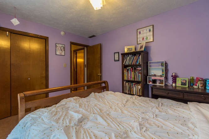 7860 West Elwren Road Bloomington, IN 47403 - Photo 18 of 31 Gallery Image 18