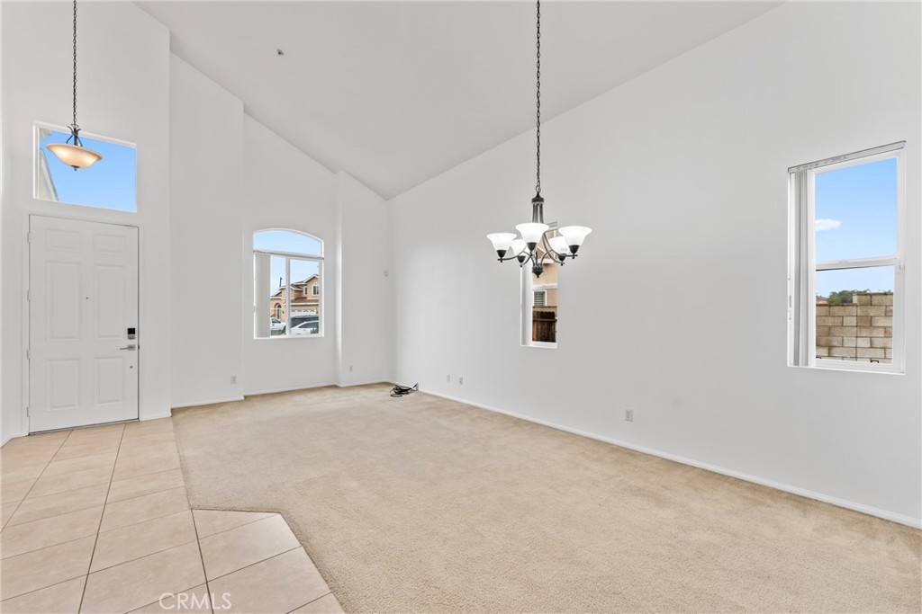 8751 Metta Circle Riverside, CA 92503 - Photo 10 of 44