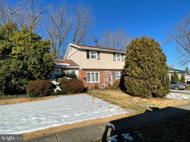 1312 Woodbridge Road Baltimore, MD 21228 - Photo 2 of 17 Gallery Image 2