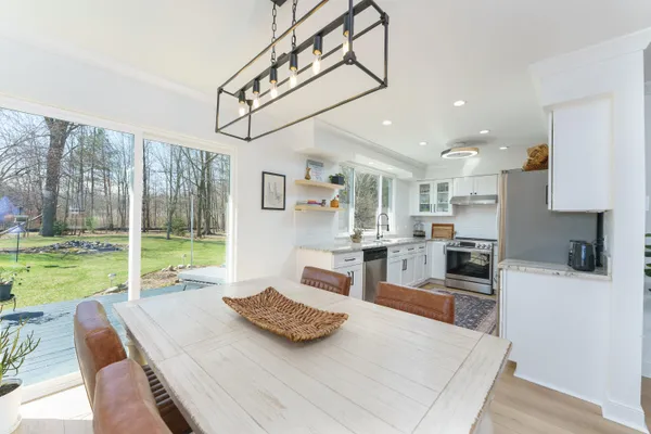 $329,900 | 8043 West Dodge Road, Montrose, MI 48457