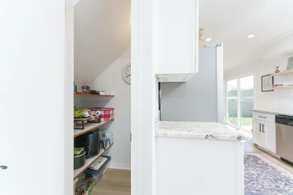 $329,900 | 8043 West Dodge Road, Montrose, MI 48457