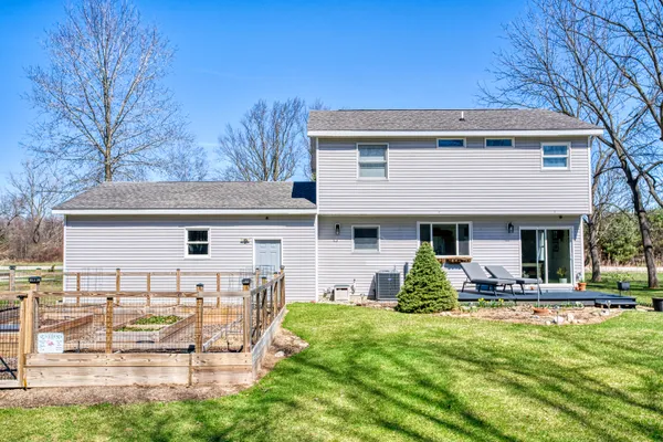 $329,900 | 8043 West Dodge Road, Montrose, MI 48457