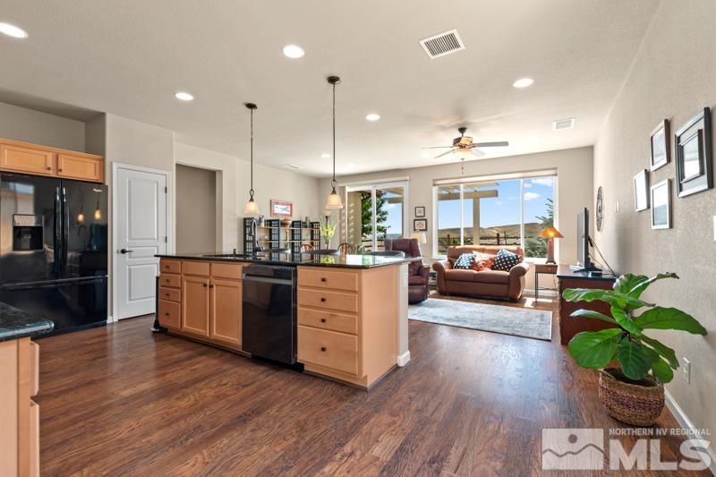 9218 Sassafras Trail Reno, NV 89523 - Photo 5 of 26 Photo 5