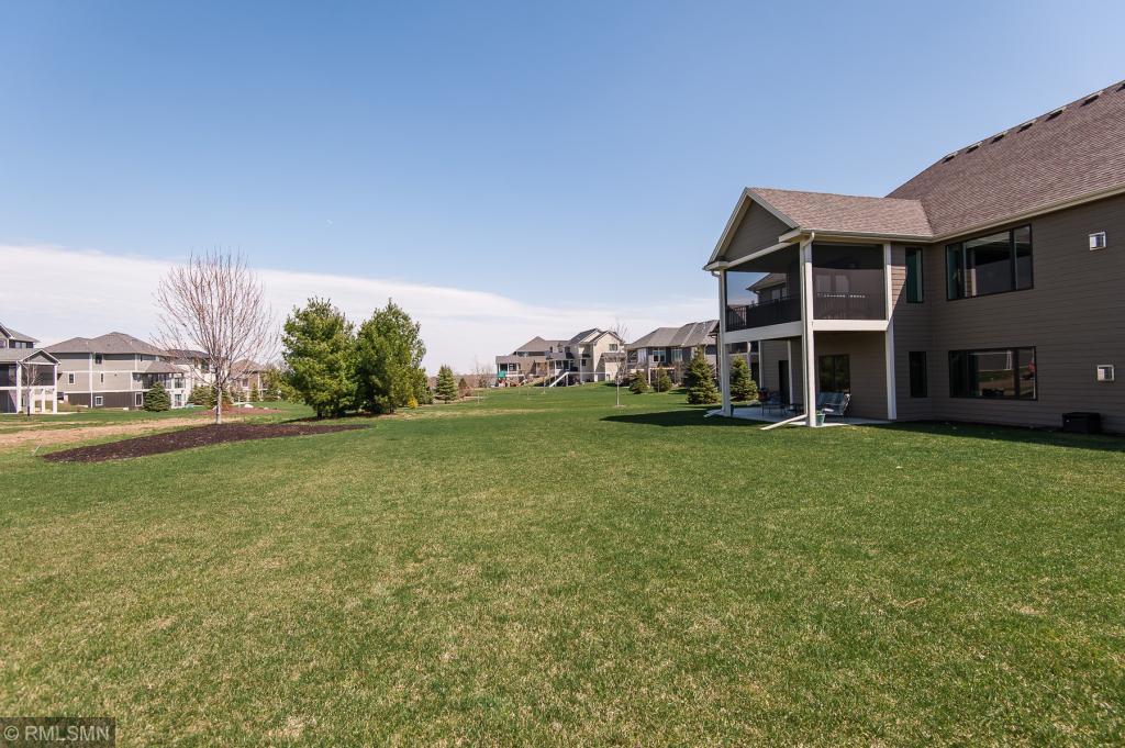 2353 Britwood Lane Southwest Rochester, MN 55902 - Photo 16 of 75 Gallery Image 16