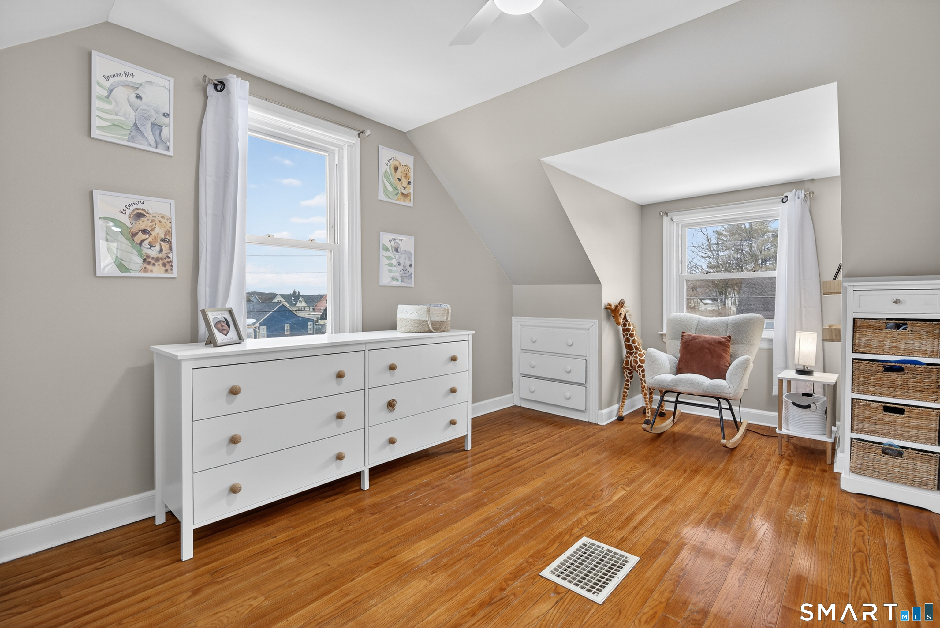 15 Evelyn Road Derby, CT 06418 - Photo 25 of 34 a room with furniture and a wooden floor