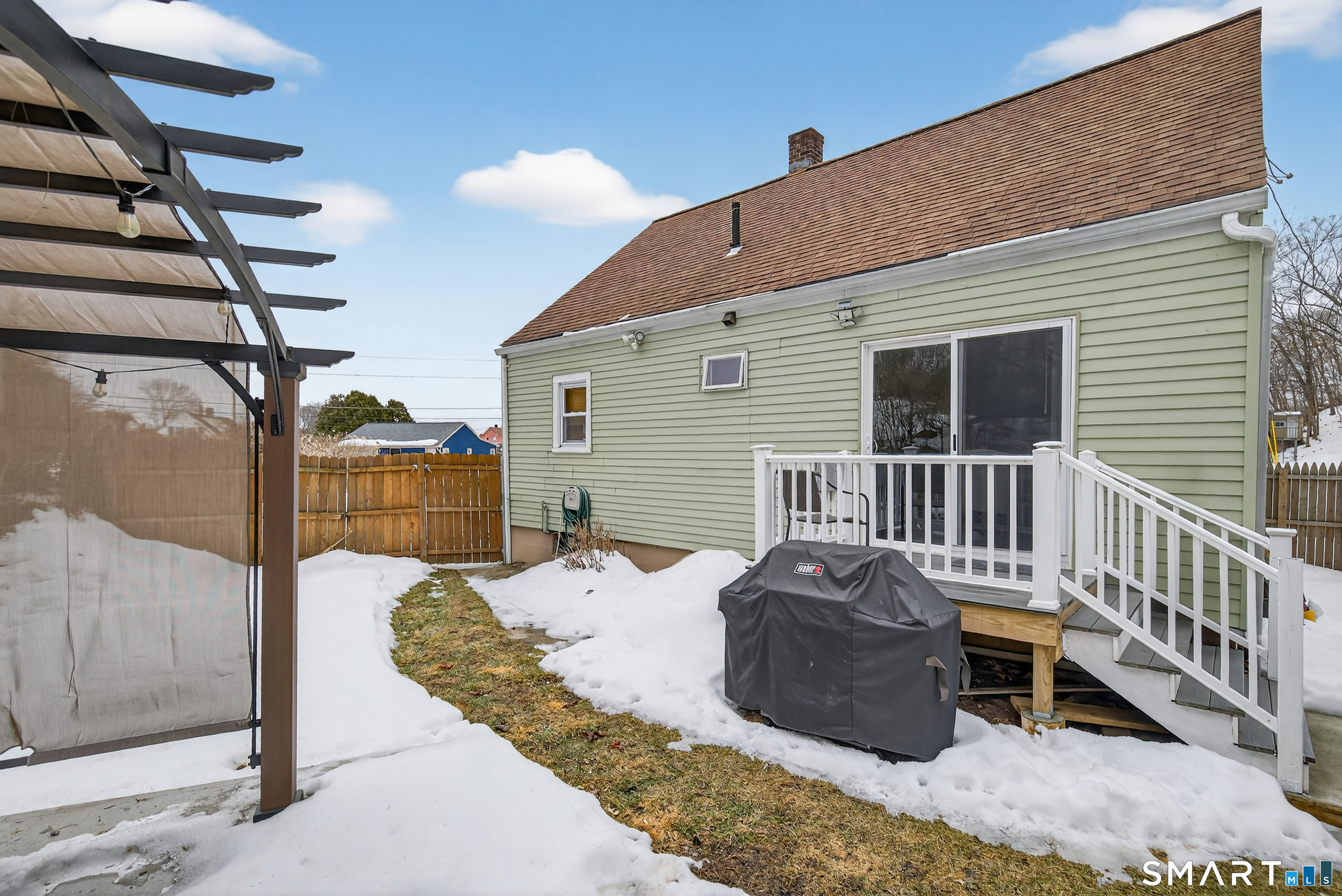 15 Evelyn Road Derby, CT 06418 - Photo 32 of 34 a view of a backyard with sitting area