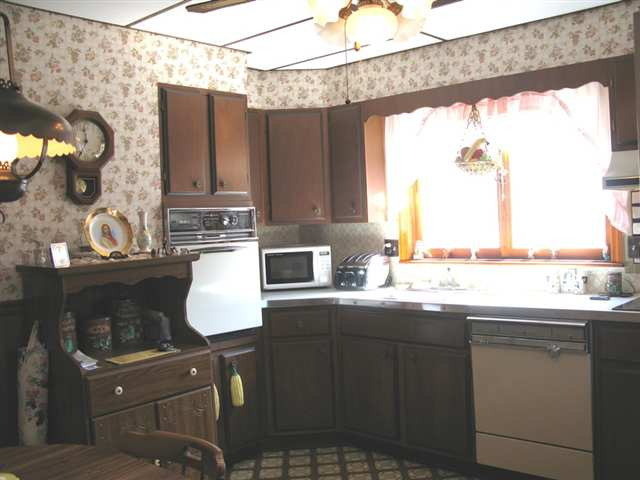 1656-58 Rugby Road Schenectady, NY 12309 - Photo 4 of 10 Photo 4