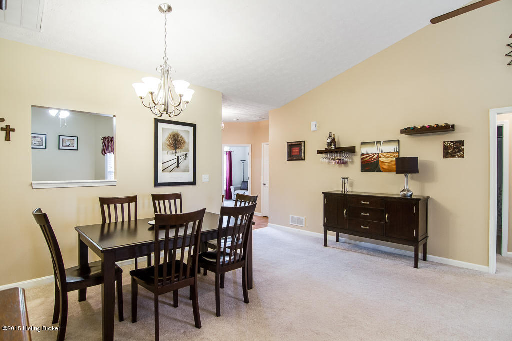 6910 Fernview Road Louisville, KY 40291 - Photo 12 of 36 6910 Fernview Rd-13