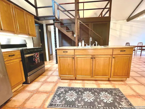 $150,000 | 299 Fort Clark Road, Brackettville, TX 78832