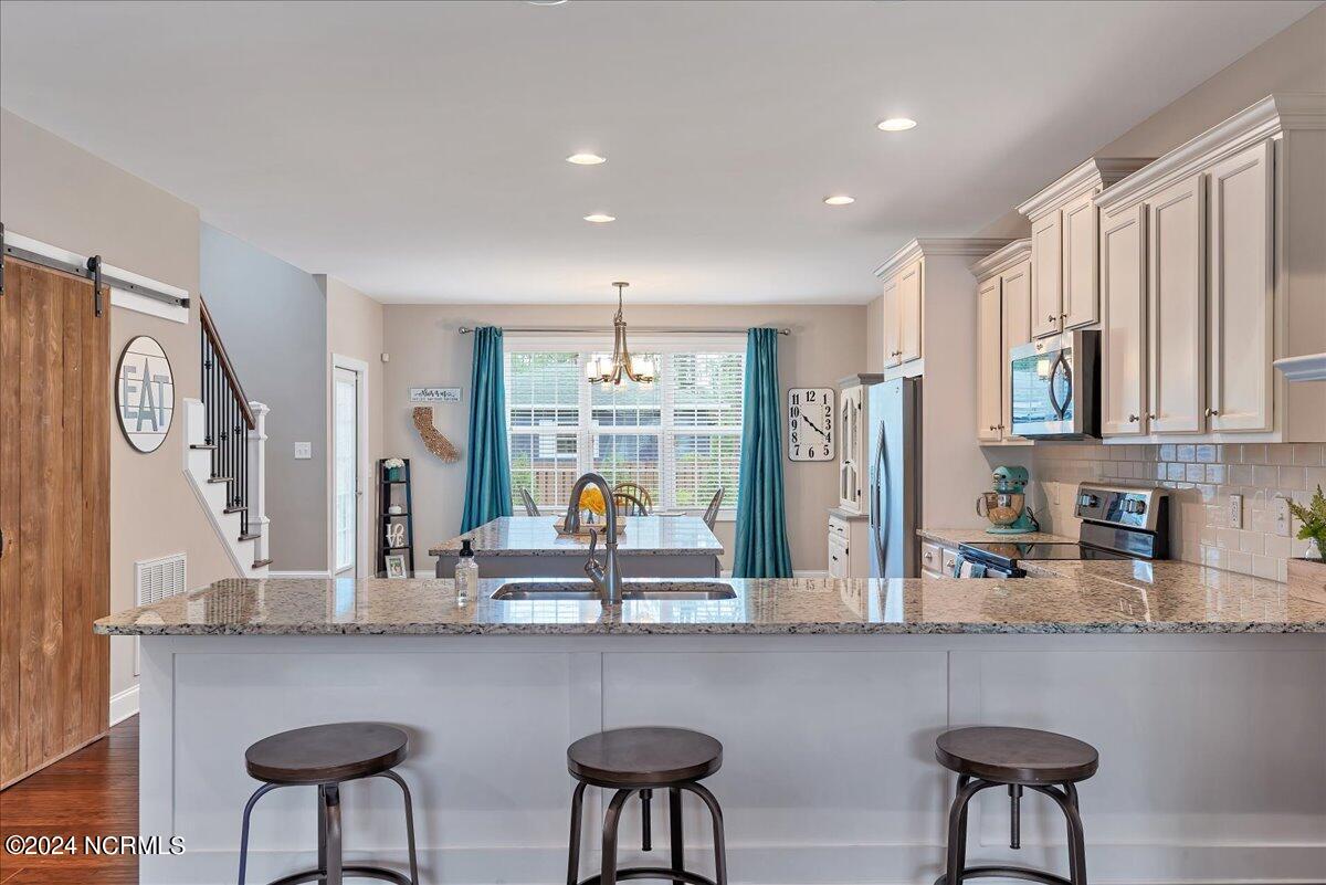 23 Bedford Circle Pinehurst, NC 28374 - Photo 15 of 58 Kitchen