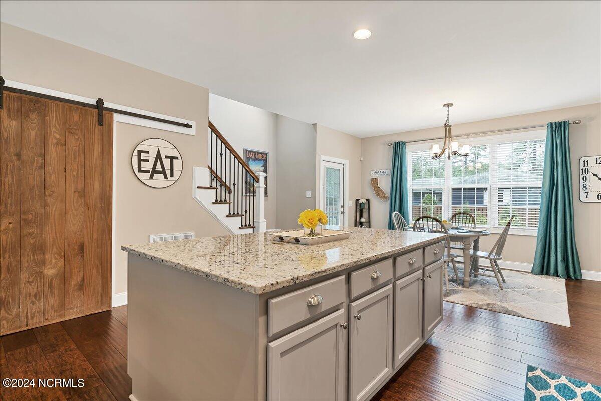 23 Bedford Circle Pinehurst, NC 28374 - Photo 22 of 58 Kitchen