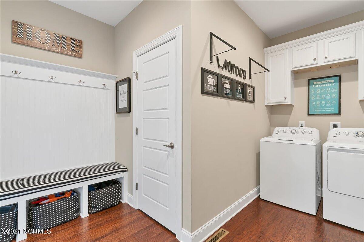 23 Bedford Circle Pinehurst, NC 28374 - Photo 28 of 58 Laundry Room with drop zone