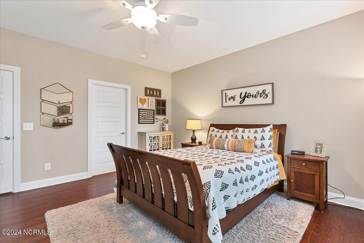 23 Bedford Circle Pinehurst, NC 28374 - Photo 32 of 58 Master Bedroom