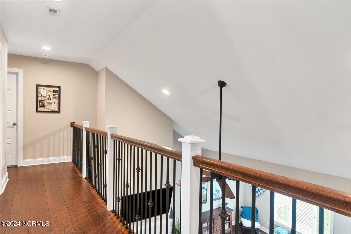 23 Bedford Circle Pinehurst, NC 28374 - Photo 39 of 58 Upstairs Hall