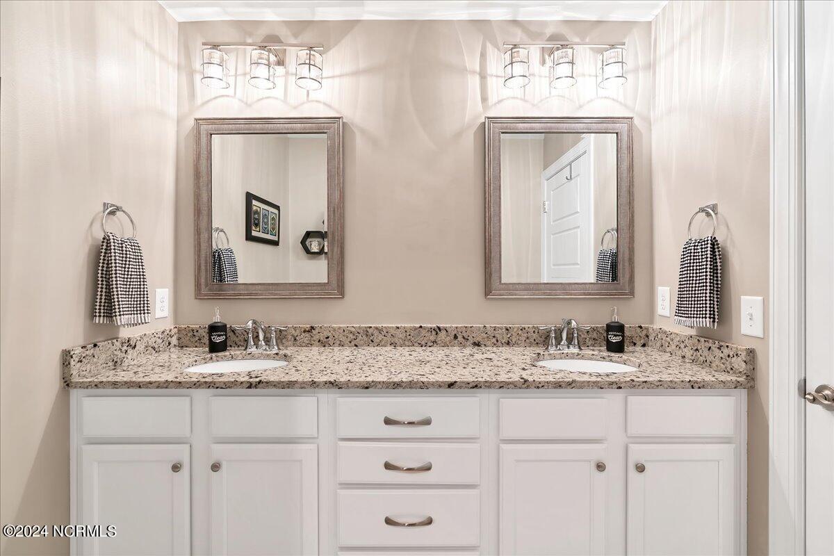 23 Bedford Circle Pinehurst, NC 28374 - Photo 45 of 58 Upstairs