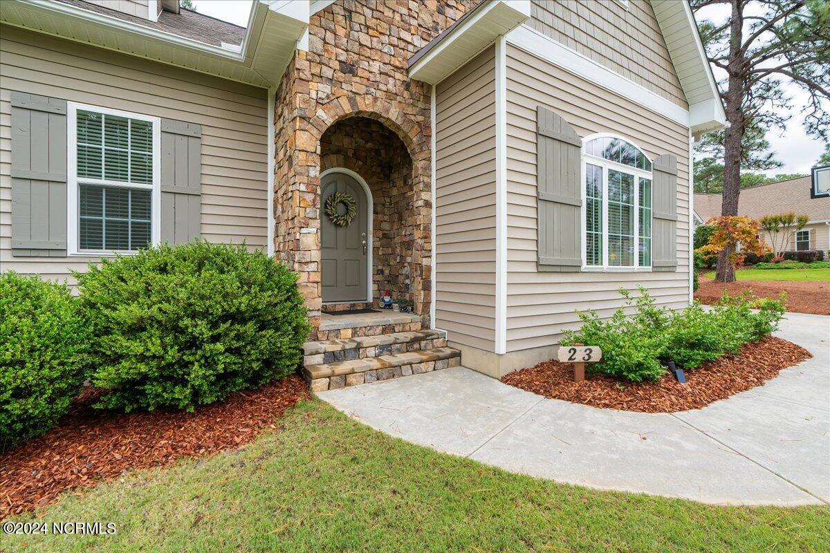 23 Bedford Circle Pinehurst, NC 28374 - Photo 53 of 58 Front Entry