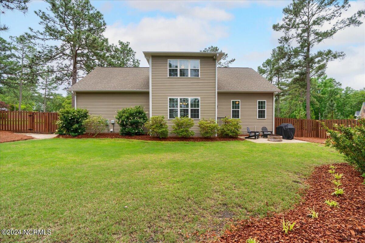 23 Bedford Circle Pinehurst, NC 28374 - Photo 54 of 58 Backyard