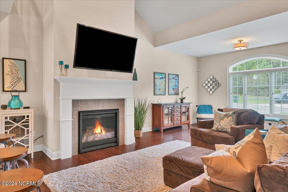 23 Bedford Circle Pinehurst, NC 28374 - Photo 7 of 58 Family Room Fireplace