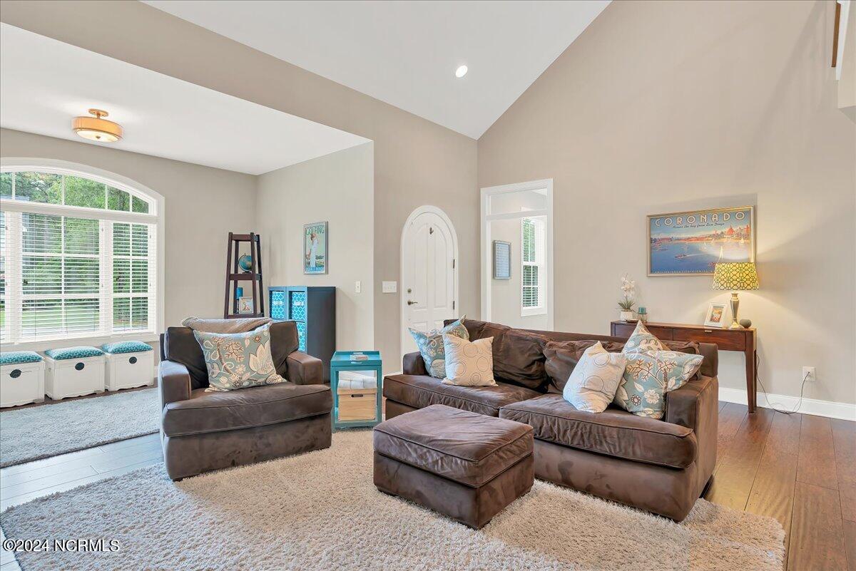 23 Bedford Circle Pinehurst, NC 28374 - Photo 8 of 58 Family Room