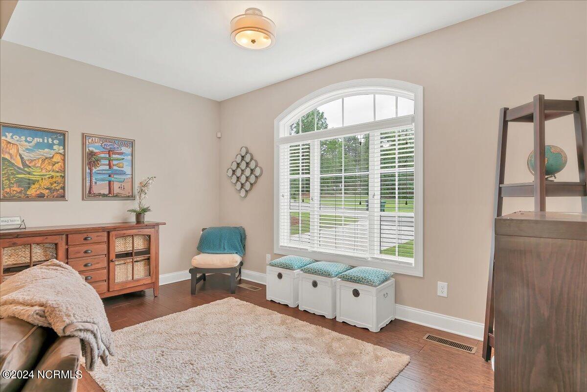 23 Bedford Circle Pinehurst, NC 28374 - Photo 9 of 58 Family Room