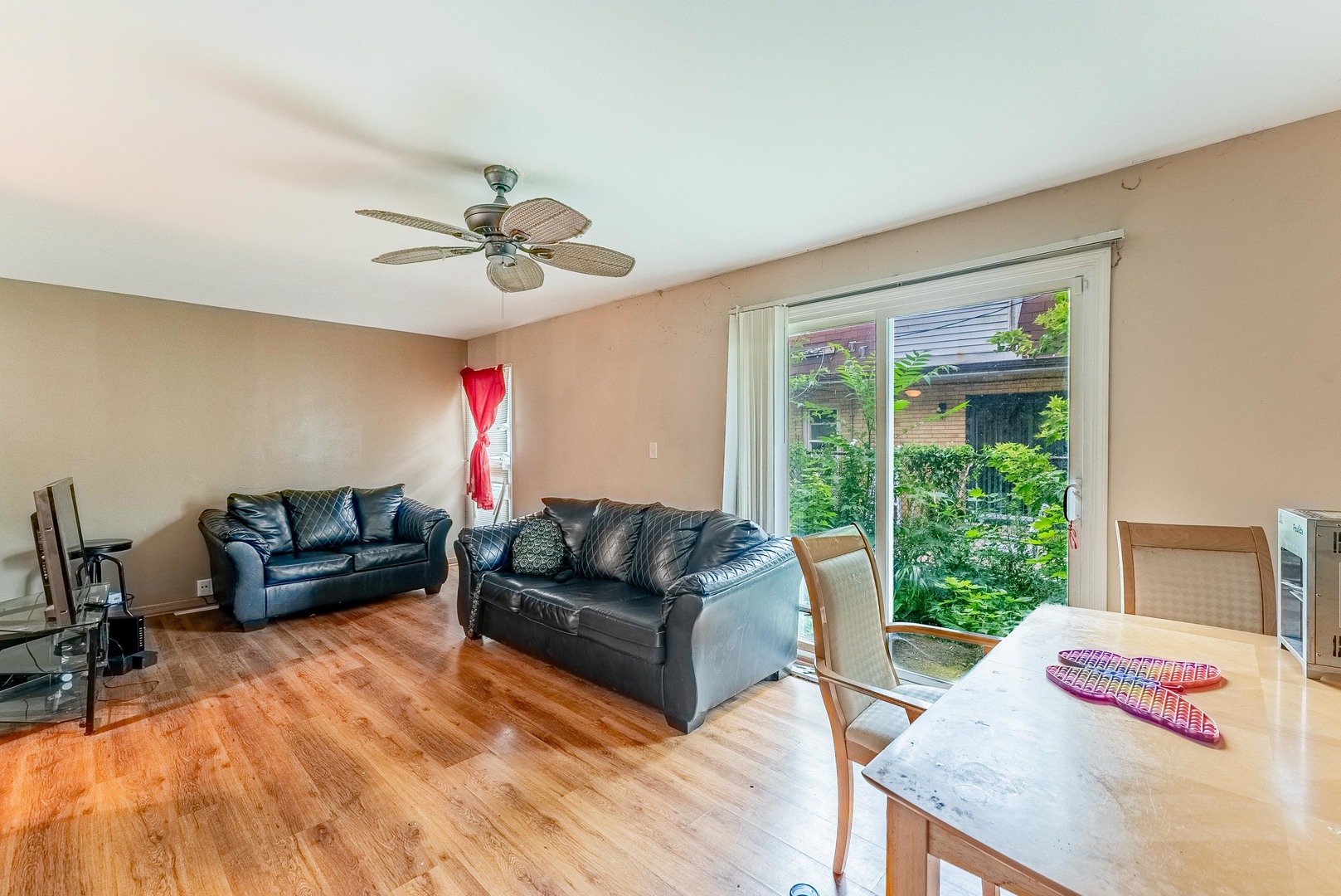 11555 South Racine Avenue Chicago, IL 60643 - Photo 5 of 16 Gallery Image 5