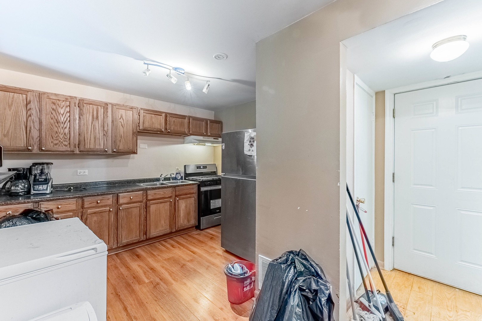11555 South Racine Avenue Chicago, IL 60643 - Photo 7 of 16 Gallery Image 7