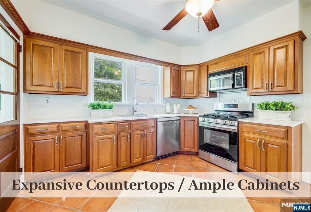 116 Kenilworth Road Ridgewood, NJ 07450 - Photo 12 of 48