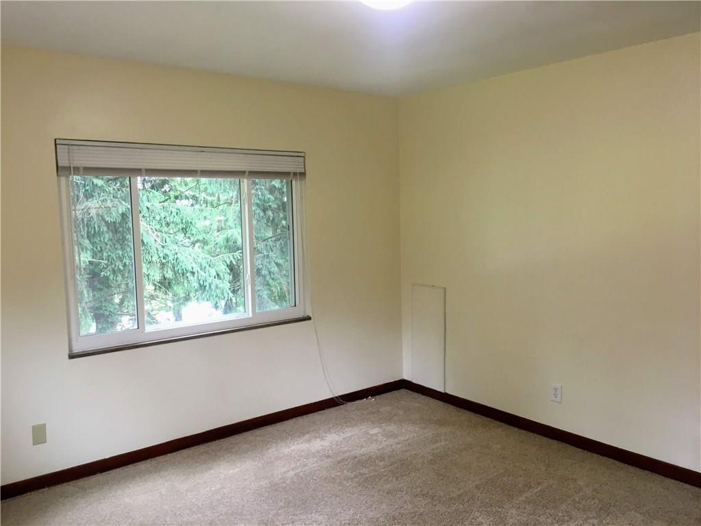 220 Hookstown Grade Road Coraopolis, PA 15108 - Photo 11 of 21 Gallery Image 11