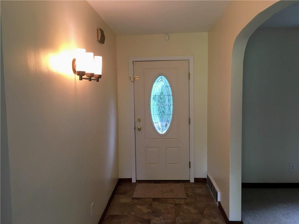 220 Hookstown Grade Road Coraopolis, PA 15108 - Photo 10 of 21 Gallery Image 10