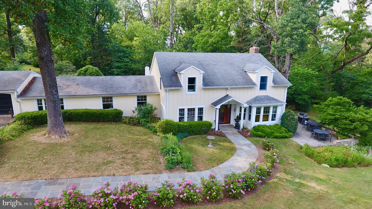 18368 Blue Ridge Mountain Road Bluemont, VA 20135 - Photo 3 of 53 Gallery Image 3