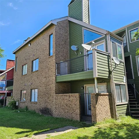 $1,095 | 9837 Walnut Street, Unit 108, Dallas, TX 75243