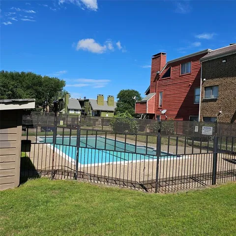 $1,095 | 9837 Walnut Street, Unit 108, Dallas, TX 75243