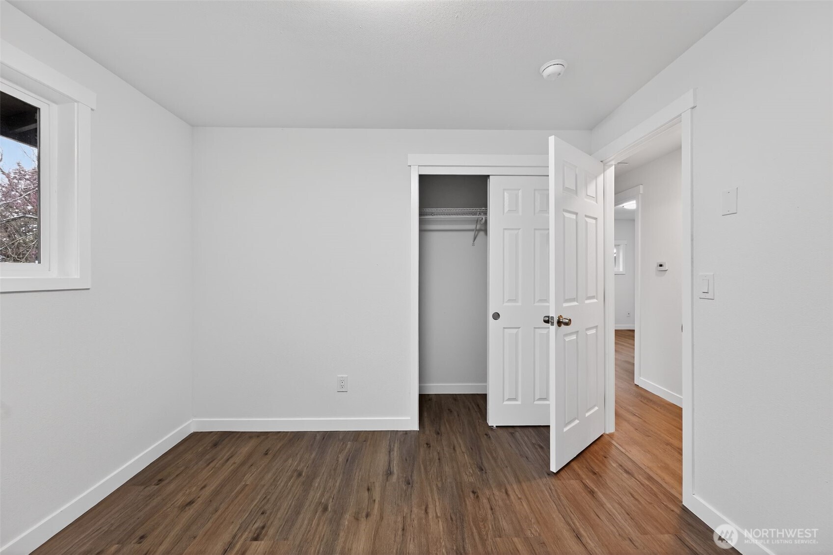 8742 3rd Avenue Northwest Seattle, WA 98117 - Photo 21 of 28