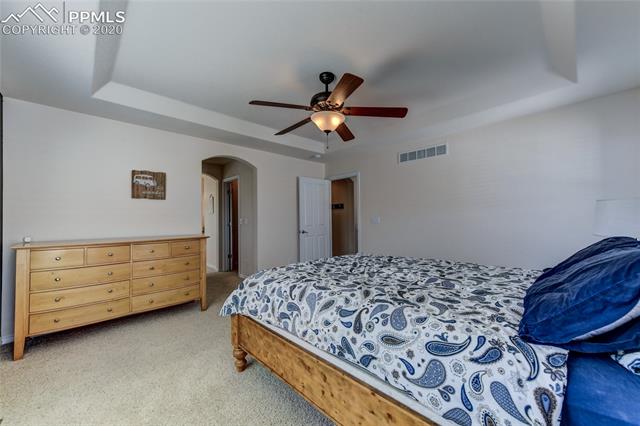 3100 Redhaven Way Highlands Ranch, CO 80126 - Photo 18 of 40 Gallery Image 18