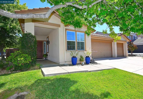 $699,888 | 1725 Hazeltine Way, Fairfield, CA 94533